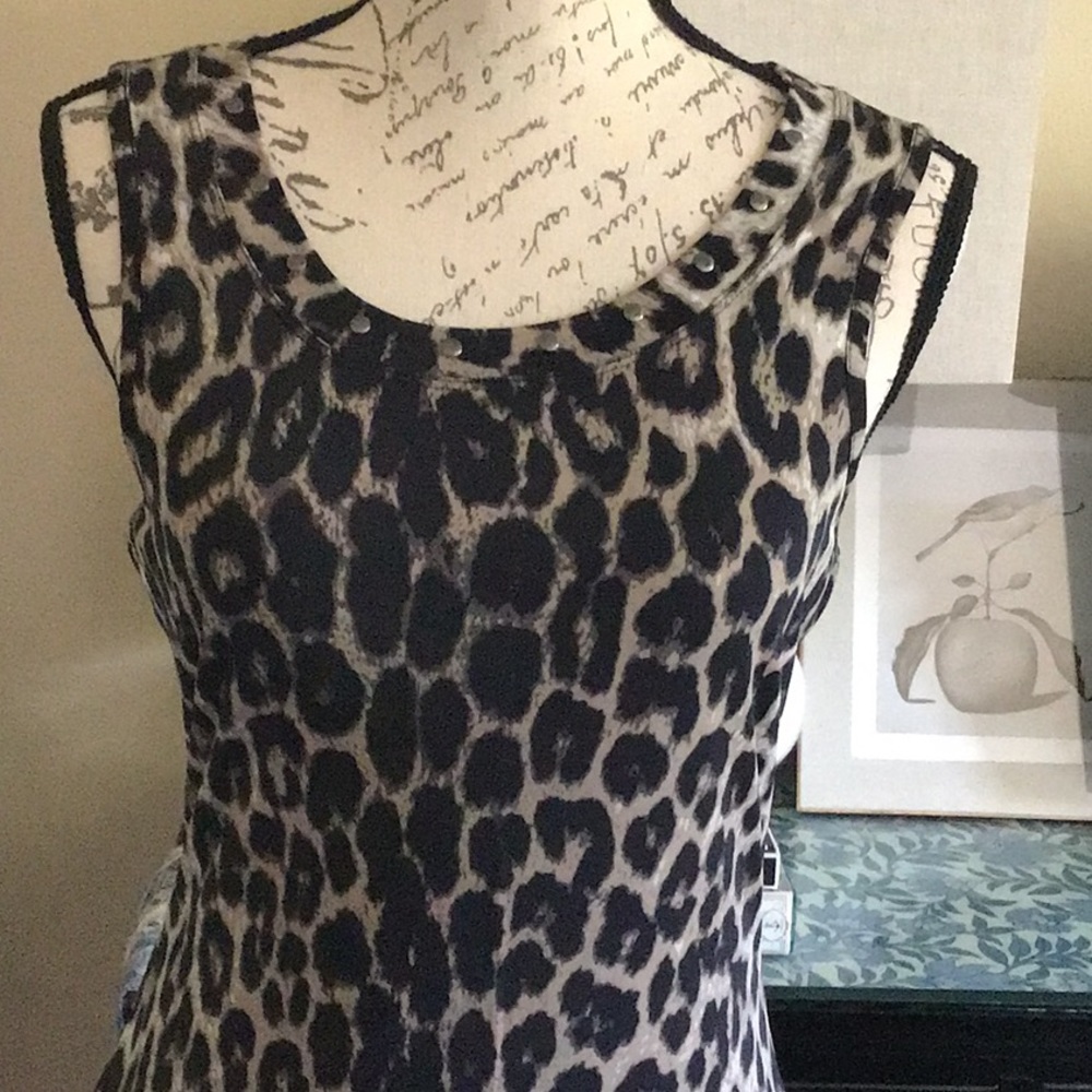 Signature Collection Animal Print Tunic - Picture 6 of 7